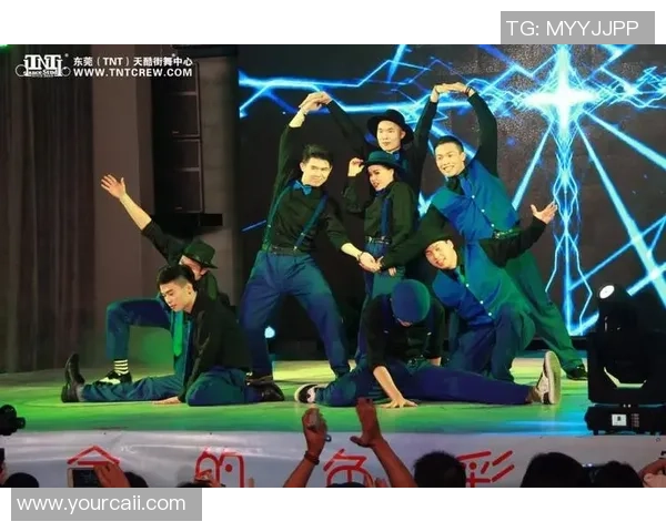 武汉飞盘队在全国街舞大赛中的精彩表现与成长历程全景回顾